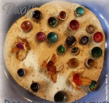 im Herbst raus in die Natur, Eicheln sammeln und mit den Kindern ein tolles Bastelprojekt zum staunen starten. Schätze selber machen und kreativ sein. 