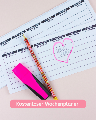 Auch 2026 heißt es wieder: „Drucken, Schneiden, Stapeln, Fertig“ - der beliebte shesmile Wochenplaner zum Selberdrucken ist online. 🗓️ Passend dazu hab ich die Themenwelt "Planung & Ordnung" im shesmile Shop mit Rabatt eingestellt.