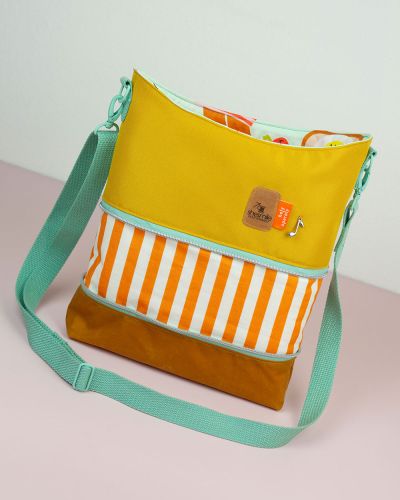 Am 2. Mai erscheint das neue Taschen-Schnittmuster von shesmile. Wenn du bereits weisst, dass du es auf jeden Fall nähen möchtest, dann kannst du es ab sofort vorbestellen.